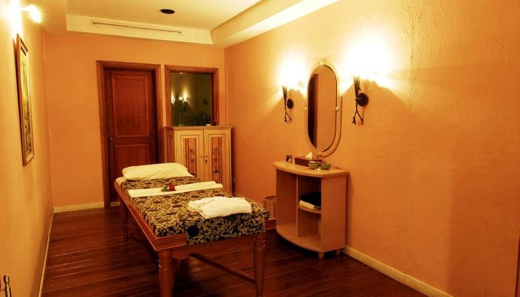 Hotel Gran Puri Манадо Экстерьер фото