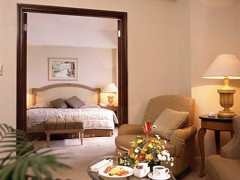 Hotel Gran Puri Манадо Экстерьер фото